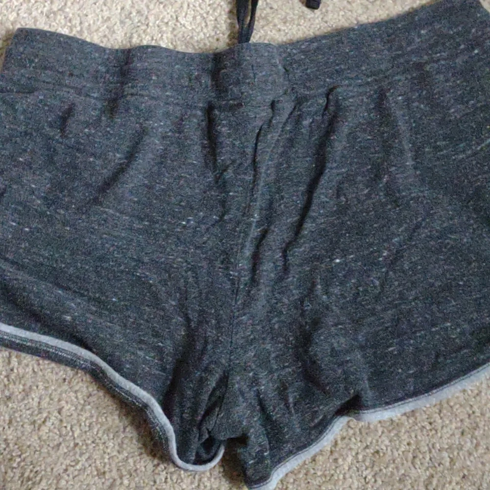 Shorts - Picture 2 of 2